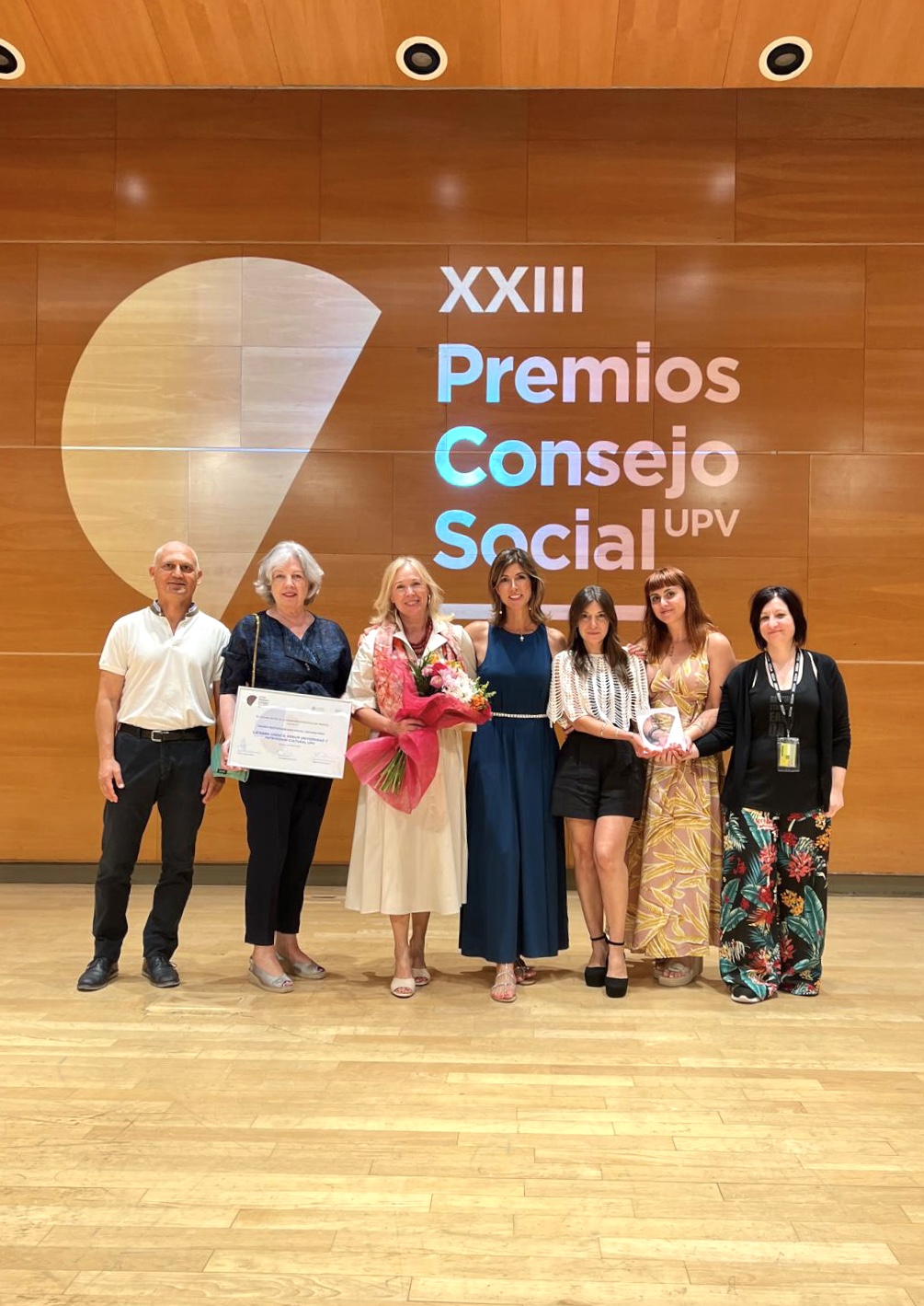 924fa05e 1764 4175 9c97 f6916480d561